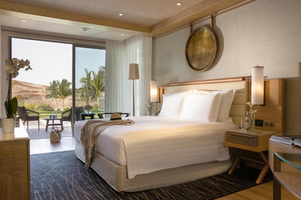 منتجع Jumeirah Bay Oman 5*